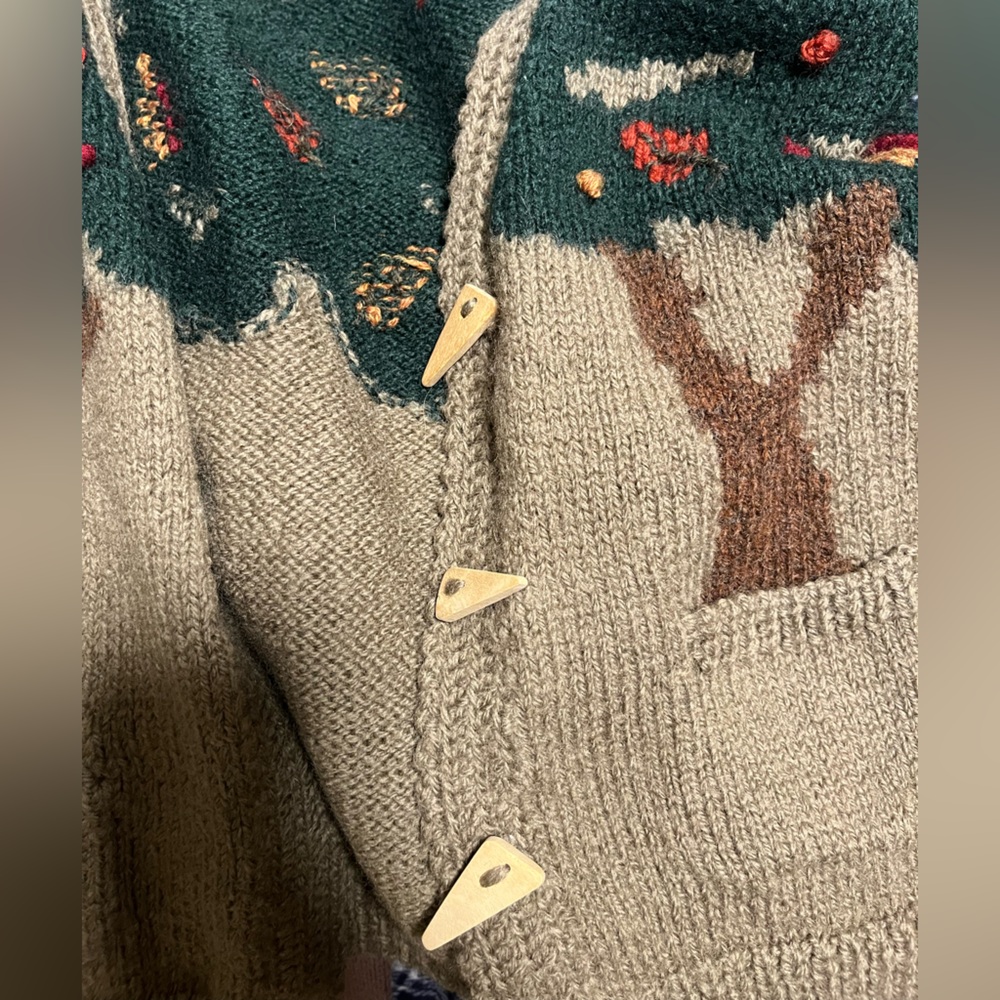 Tree Sweater - Picture 4 of 6